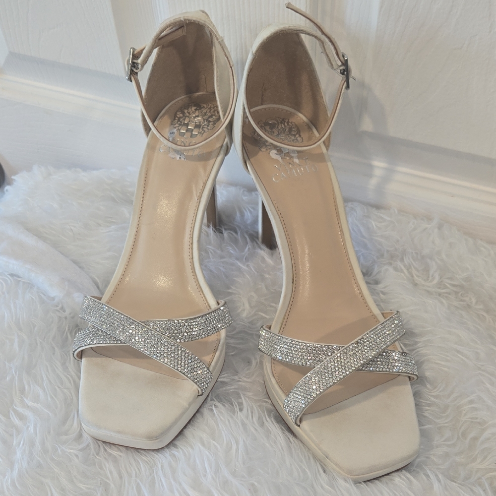 Vince Camuto “Kailvia 2” Strappy Rhinestone Heels
Size 9.5M – Ivory